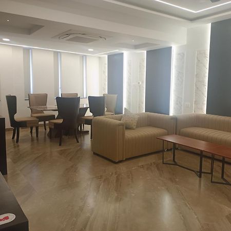 ג'אבלפור Hotel Kadamb Tree מראה חיצוני תמונה