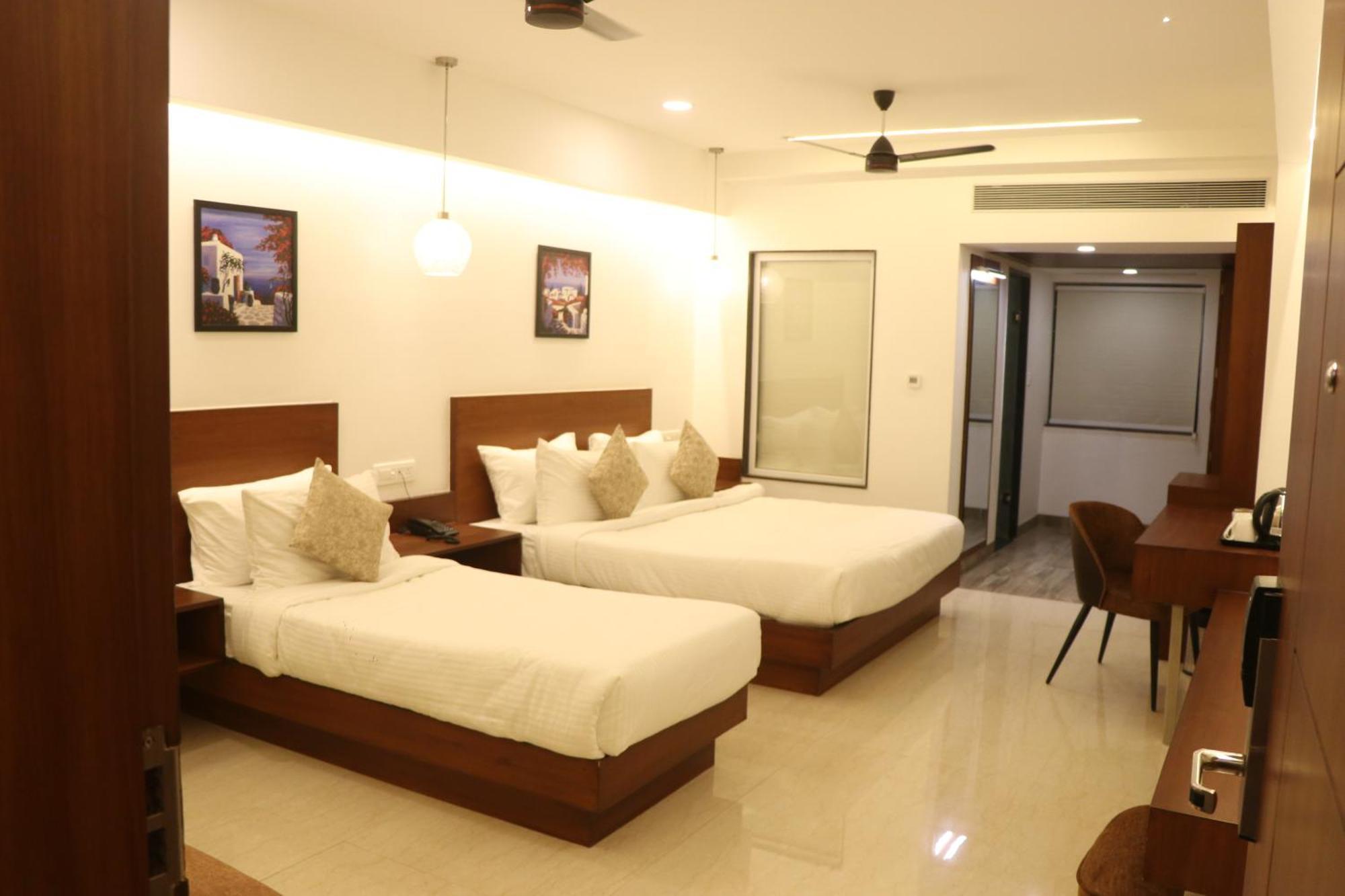 ג'אבלפור Hotel Kadamb Tree מראה חיצוני תמונה